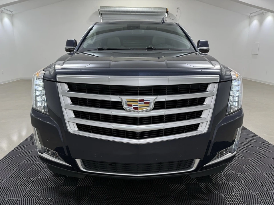 2020 Cadillac Escalade 4th Gen - Image 2 of 12