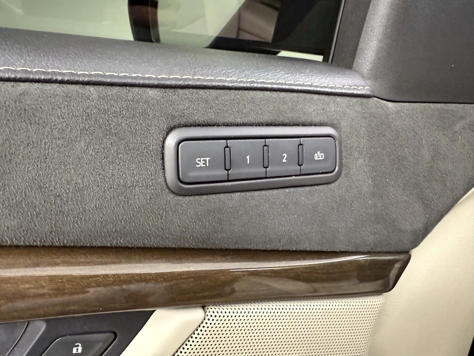 2020 Cadillac Escalade 4th Gen - Image 12 of 12