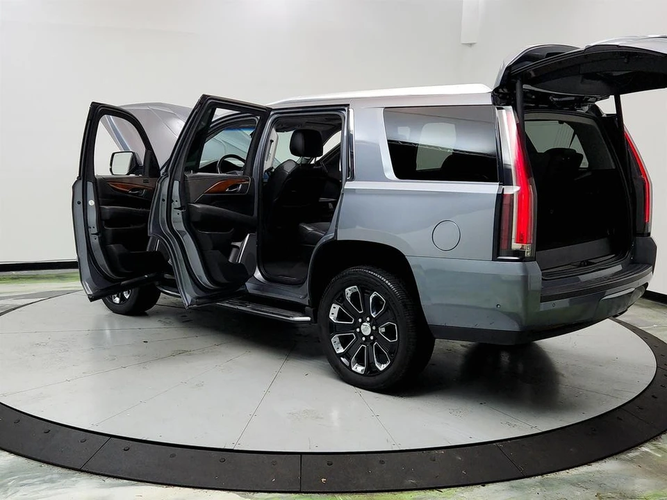 2020 Cadillac Escalade 4th Gen - Image 12 of 12