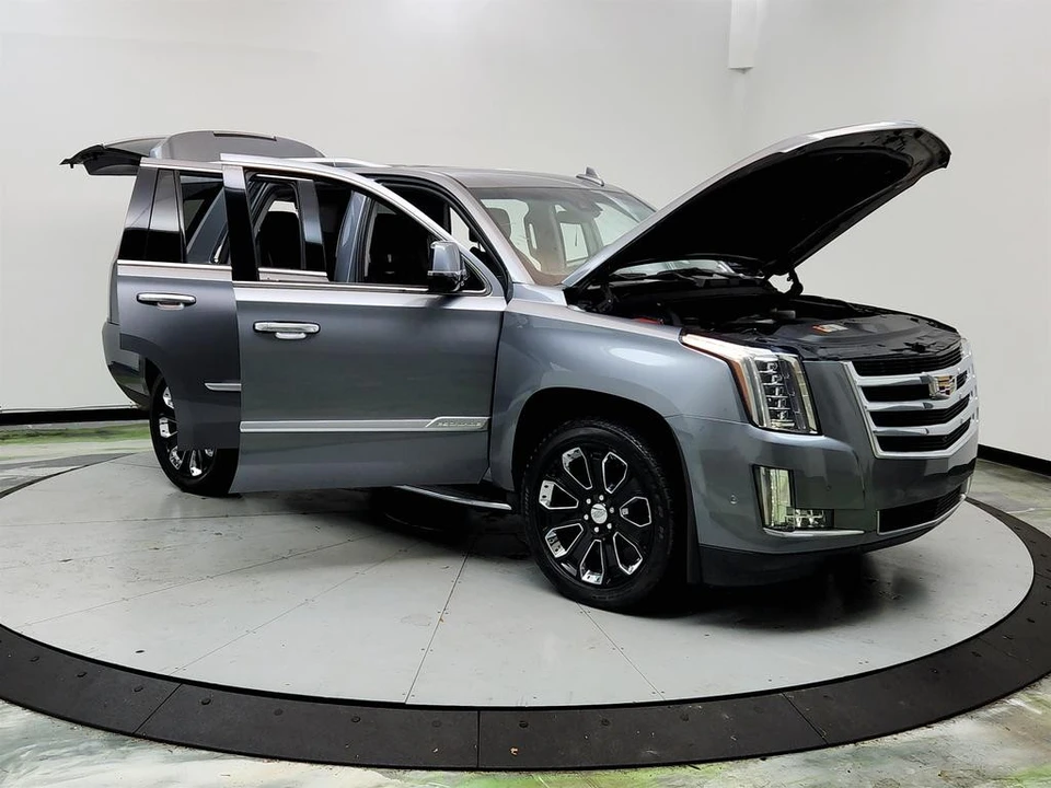 2020 Cadillac Escalade 4th Gen - Image 10 of 12