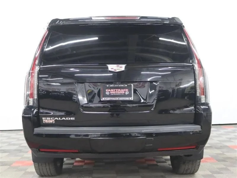 2020 Cadillac Escalade 4th Gen - Image 5 of 12