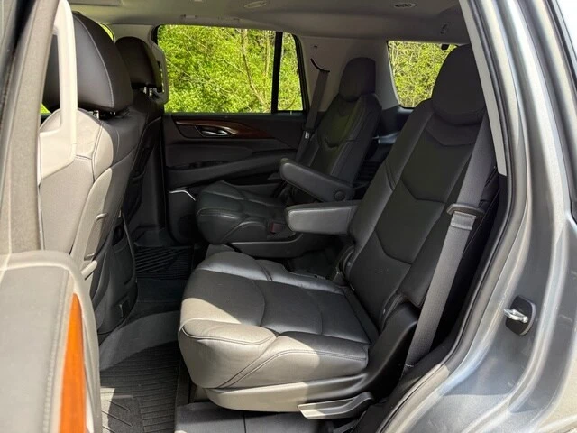 2020 Cadillac Escalade 4th Gen - Image 19 of 21