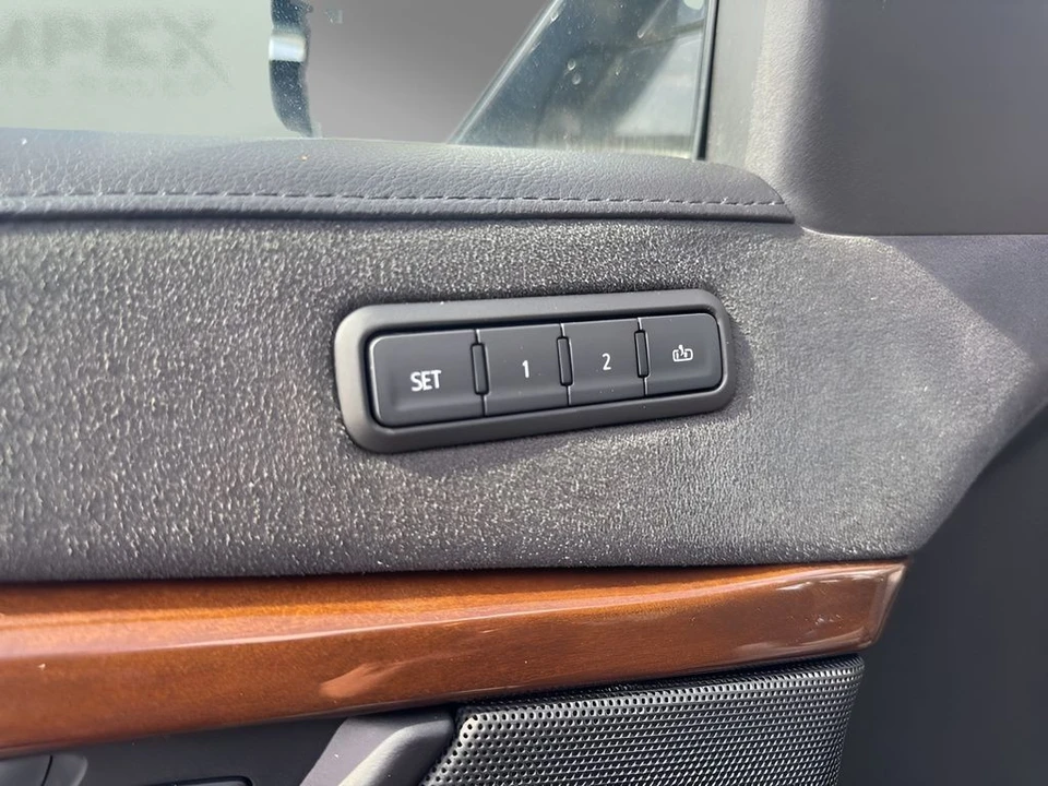 2020 Cadillac Escalade 4th Gen - Image 11 of 21