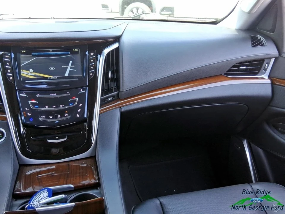 2020 Cadillac Escalade 4th Gen - Image 17 of 21