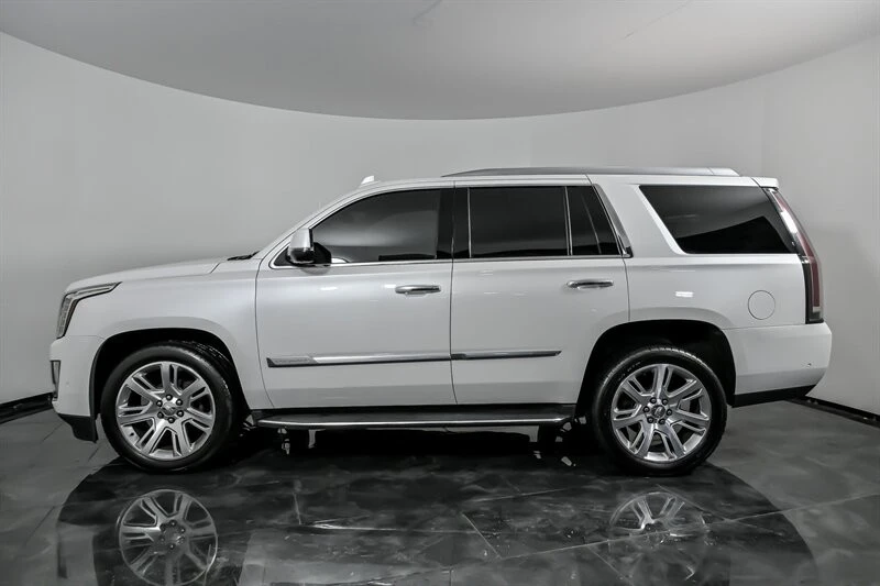 2020 Cadillac Escalade 4th Gen - Image 7 of 12