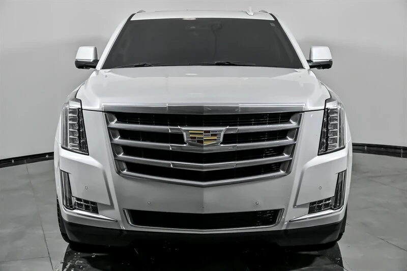 2020 Cadillac Escalade 4th Gen - Image 4 of 12