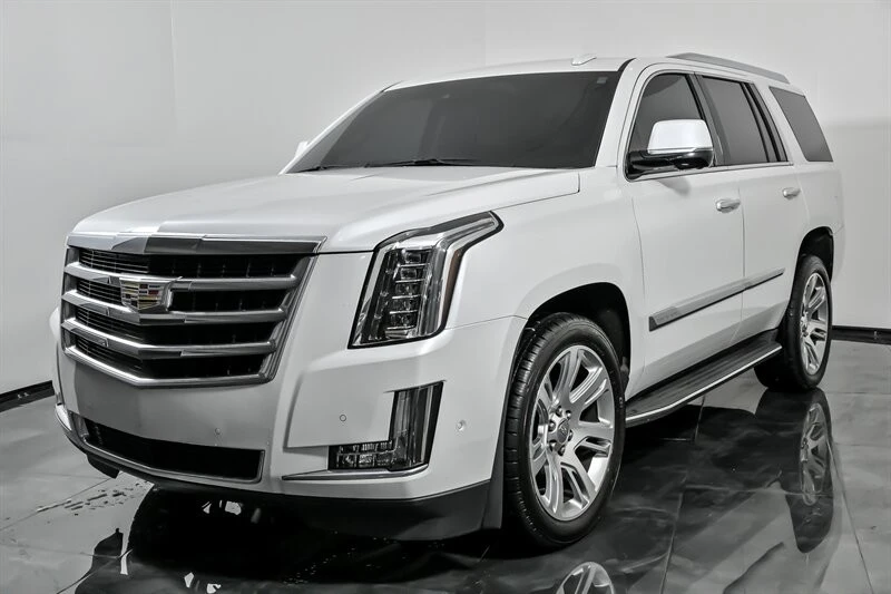2020 Cadillac Escalade 4th Gen - Image 5 of 12