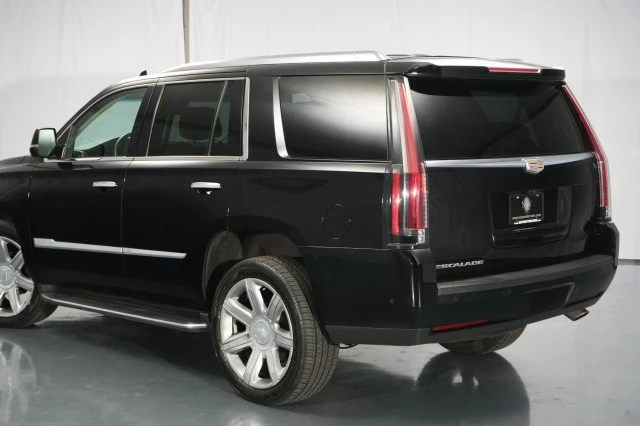 2020 Cadillac Escalade 4th Gen - Image 25 of 31