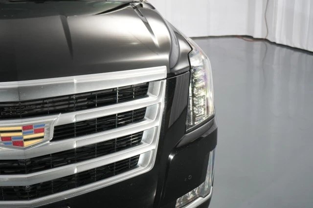 2020 Cadillac Escalade 4th Gen - Image 10 of 21