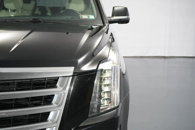 2020 Cadillac Escalade 4th Gen - Image 11 of 21