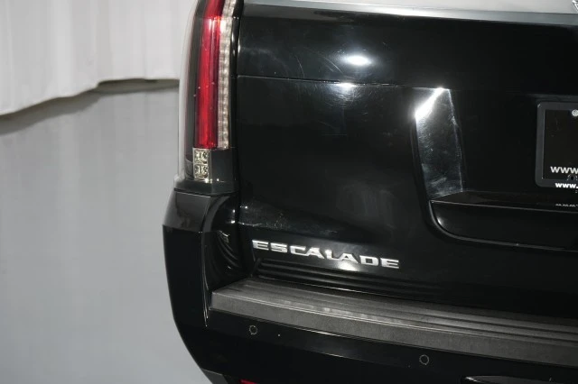 2020 Cadillac Escalade 4th Gen - Image 23 of 31