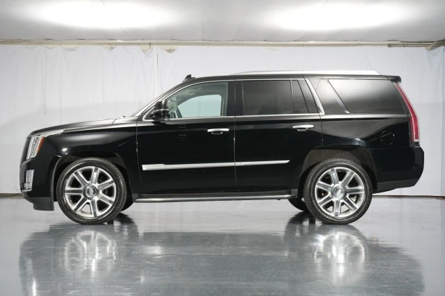 2020 Cadillac Escalade 4th Gen - Image 3 of 31