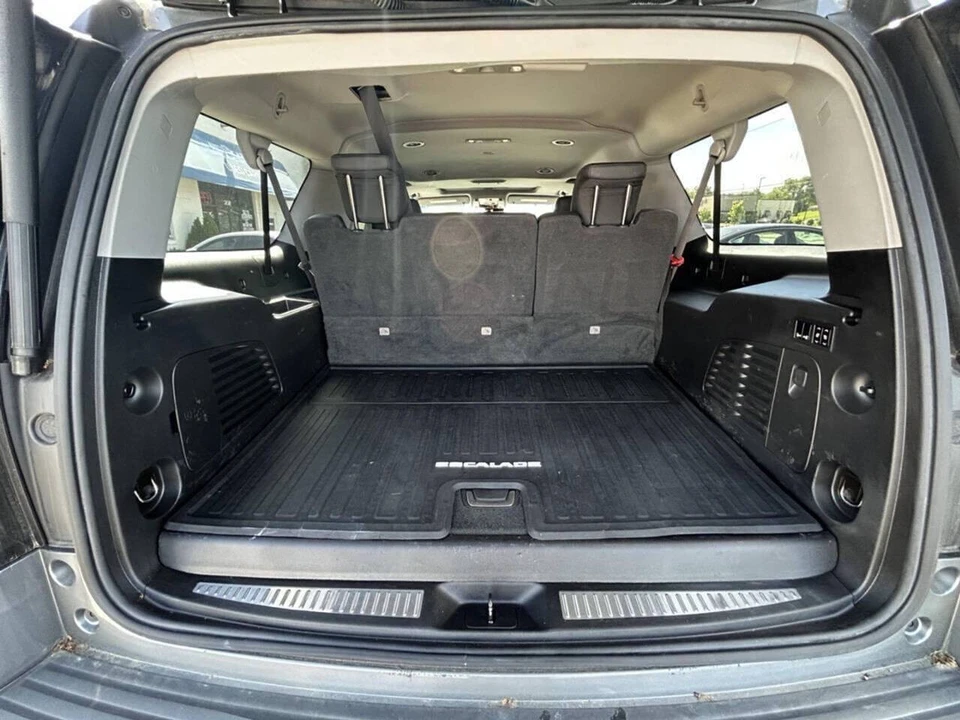 2020 Cadillac Escalade 4th Gen - Image 9 of 12