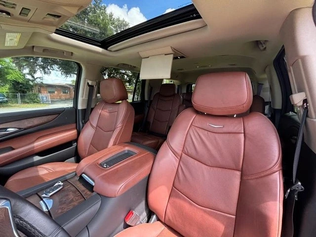 2020 Cadillac Escalade 4th Gen - Image 8 of 21