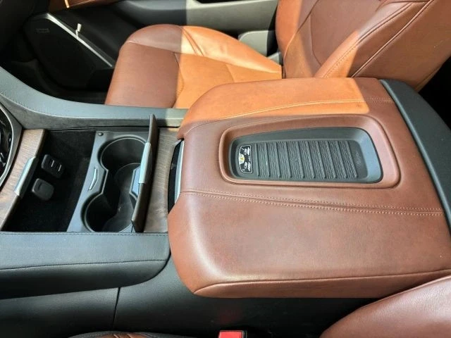2020 Cadillac Escalade 4th Gen - Image 20 of 21