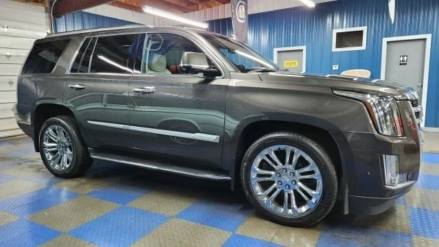 2020 Cadillac Escalade 4th Gen - Image 3 of 21