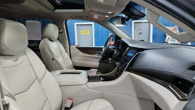 2020 Cadillac Escalade 4th Gen - Image 13 of 21