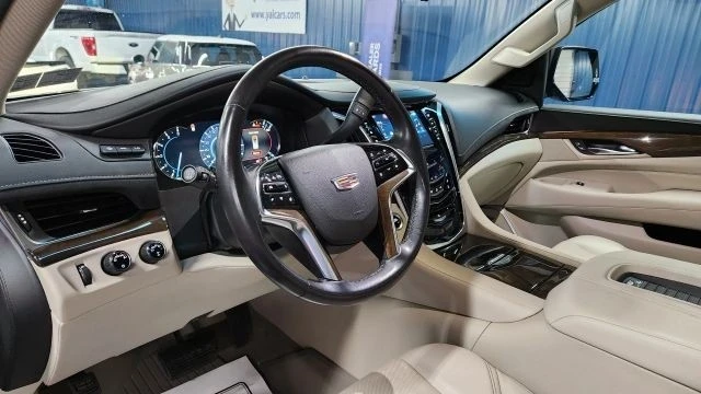 2020 Cadillac Escalade 4th Gen - Image 9 of 12