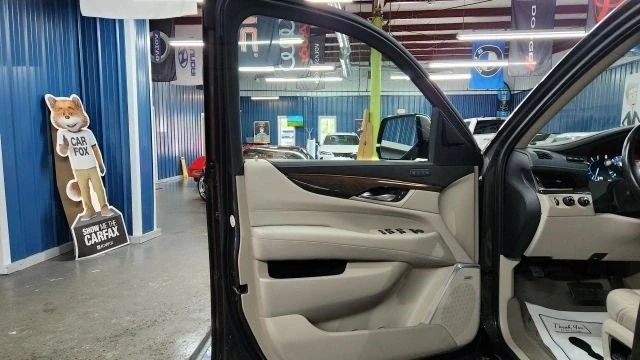 2020 Cadillac Escalade 4th Gen - Image 7 of 12