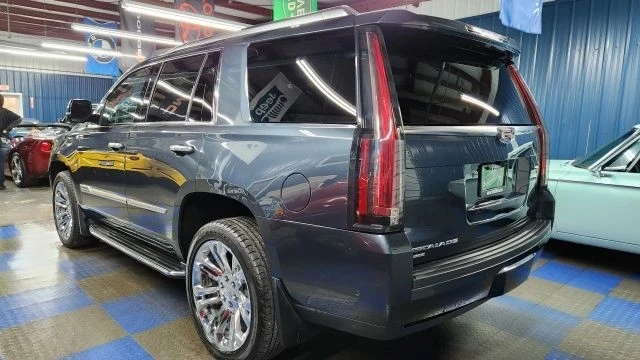 2020 Cadillac Escalade 4th Gen - Image 4 of 12