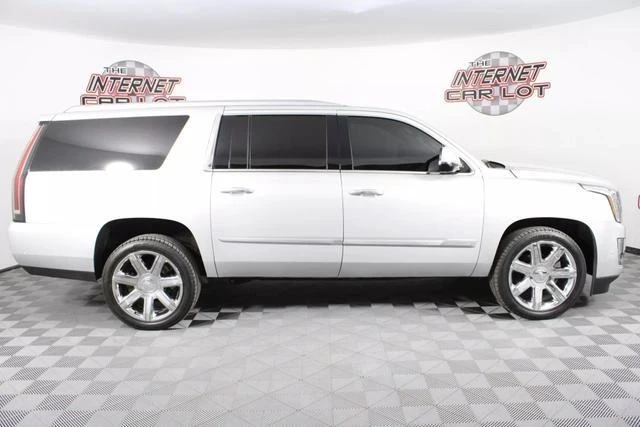2020 Cadillac Escalade 4th Gen - Image 8 of 12