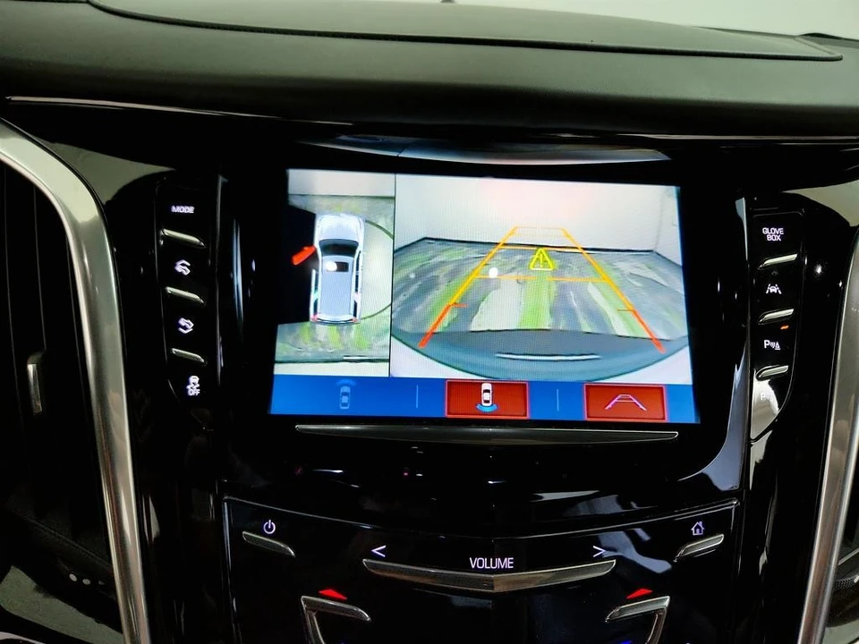 2020 Cadillac Escalade 4th Gen - Image 20 of 21