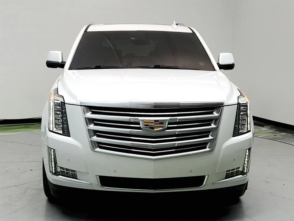 2020 Cadillac Escalade 4th Gen - Image 2 of 21