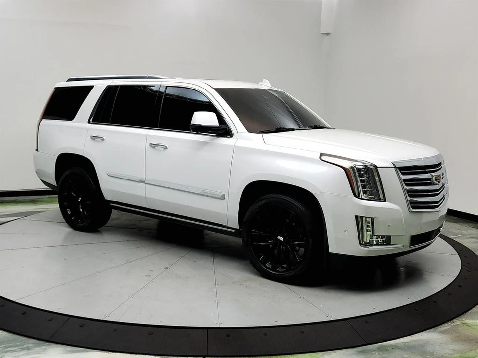 2020 Cadillac Escalade 4th Gen - Image 3 of 12
