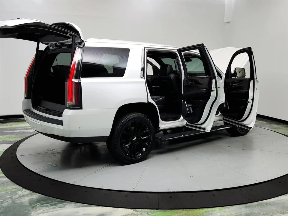 2020 Cadillac Escalade 4th Gen - Image 11 of 21