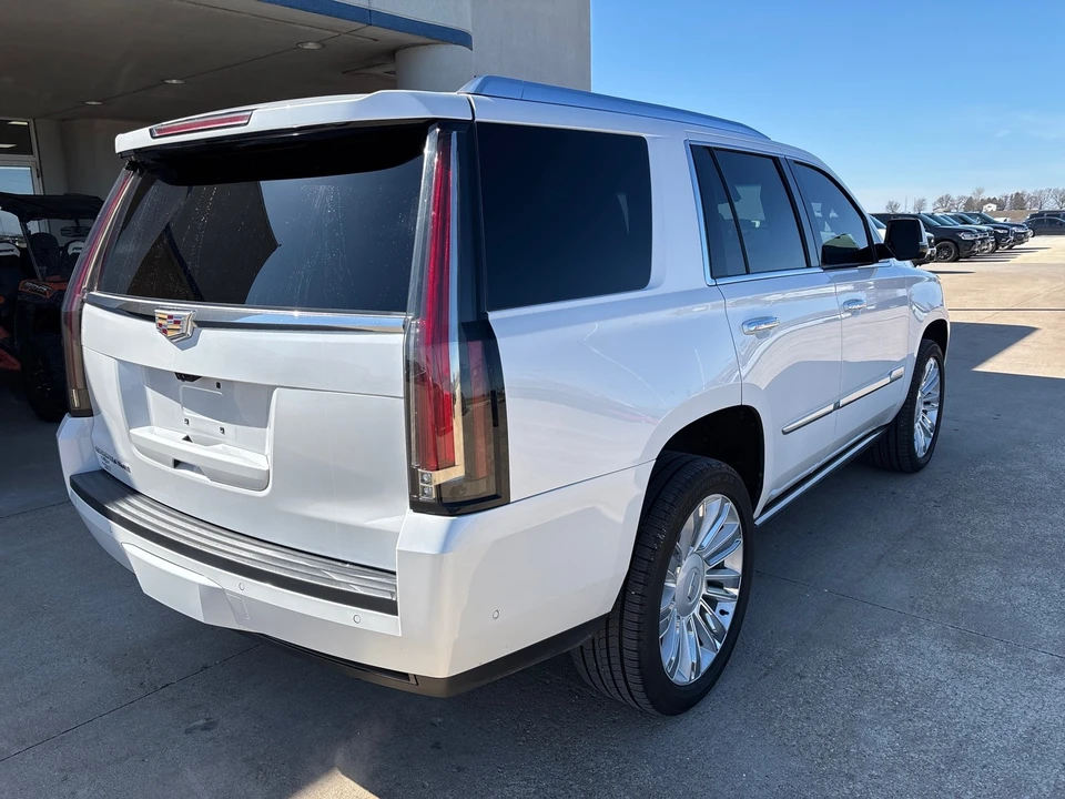 2020 Cadillac Escalade 4th Gen - Image 8 of 21