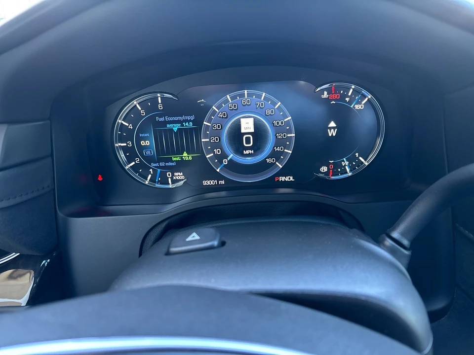 2020 Cadillac Escalade 4th Gen - Image 17 of 21