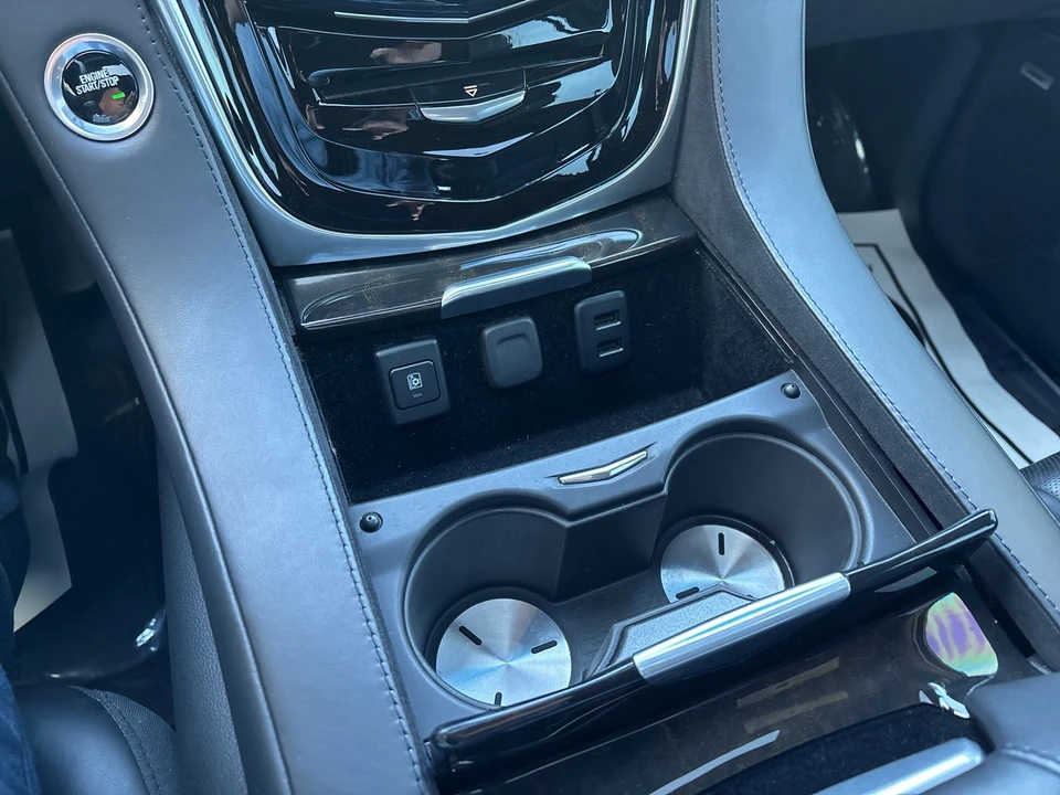 2020 Cadillac Escalade 4th Gen - Image 20 of 21