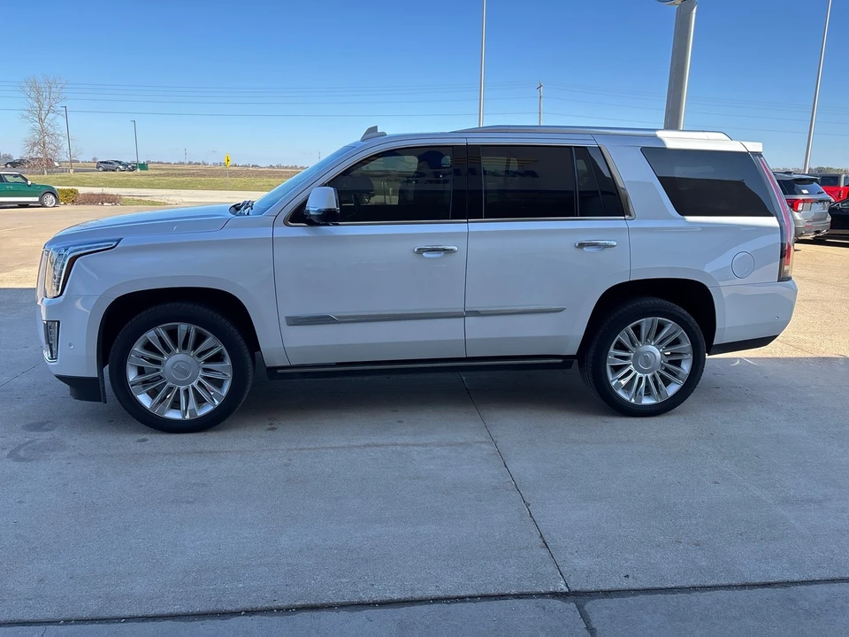 2020 Cadillac Escalade 4th Gen - Image 5 of 21