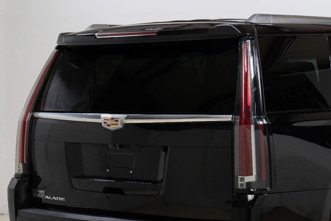 2020 Cadillac Escalade 4th Gen - Image 12 of 12