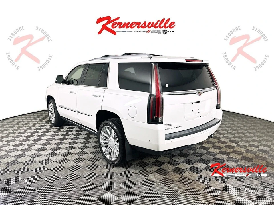 2020 Cadillac Escalade 4th Gen - Image 5 of 21