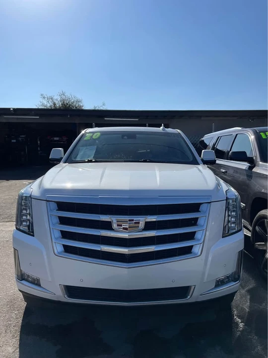 2020 Cadillac Escalade 4th Gen - Image 2 of 3