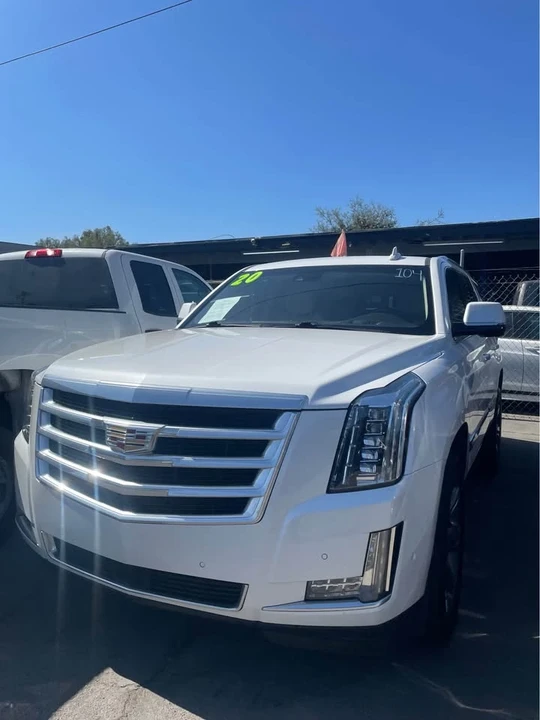 2020 Cadillac Escalade 4th Gen - Image 2 of 3