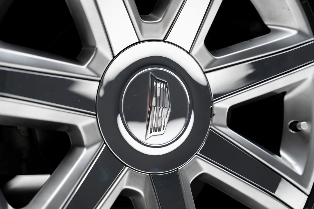 2020 Cadillac Escalade 4th Gen - Image 21 of 21