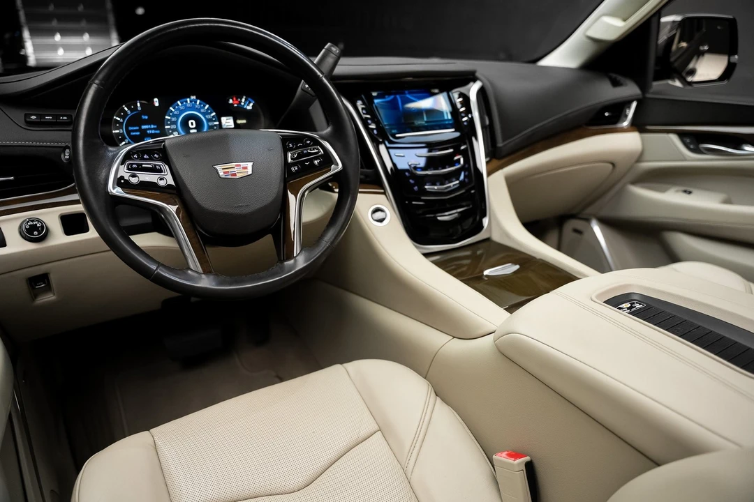 2020 Cadillac Escalade 4th Gen - Image 2 of 21