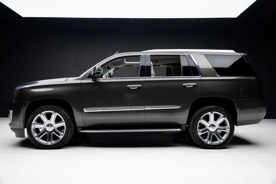 2020 Cadillac Escalade 4th Gen - Image 16 of 21