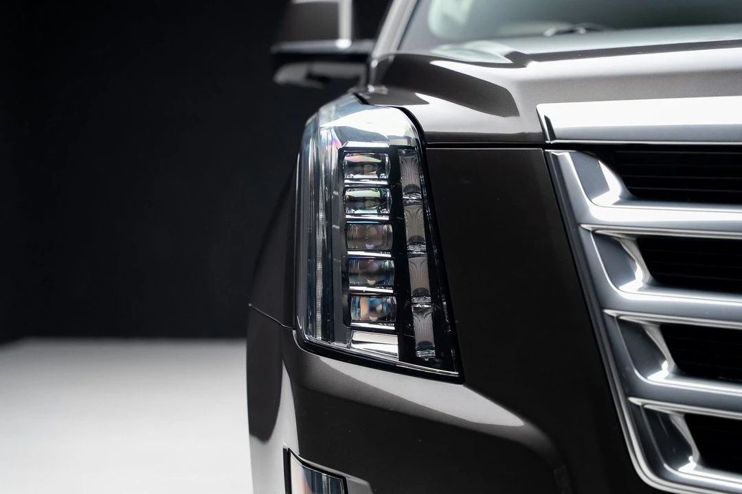 2020 Cadillac Escalade 4th Gen - Image 8 of 21