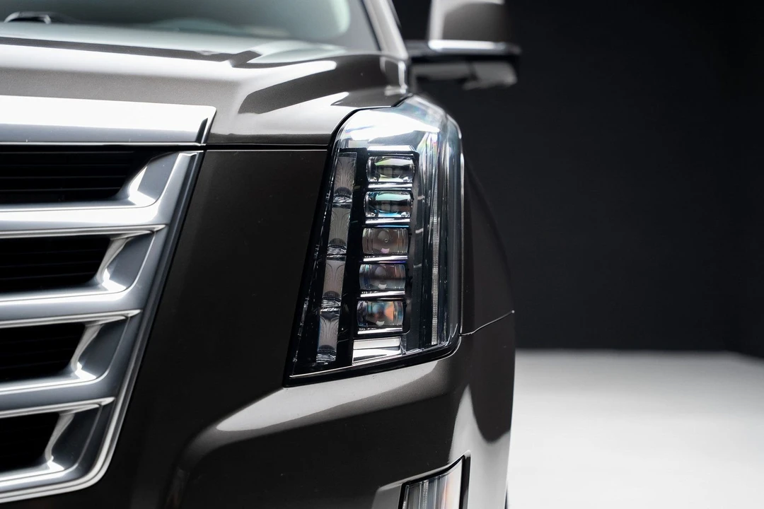 2020 Cadillac Escalade 4th Gen - Image 9 of 21