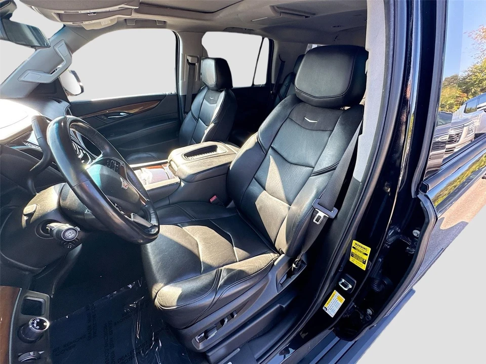 2020 Cadillac Escalade 4th Gen - Image 18 of 21