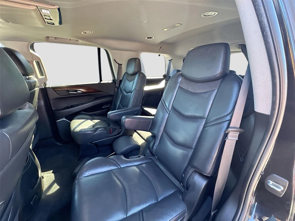 2020 Cadillac Escalade 4th Gen - Image 10 of 15