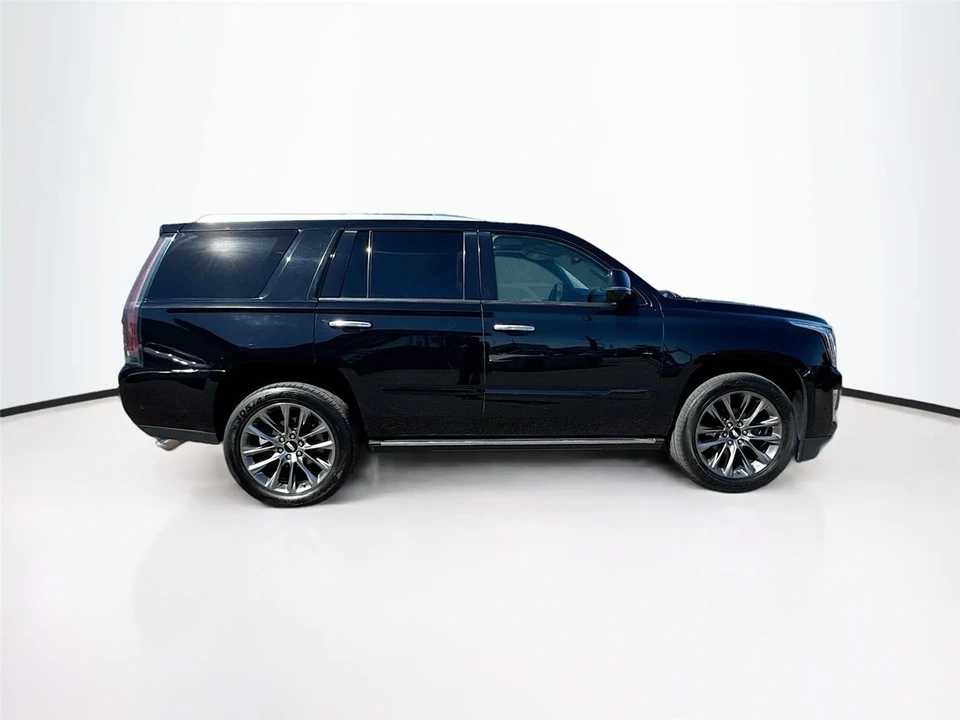 2020 Cadillac Escalade 4th Gen - Image 14 of 15