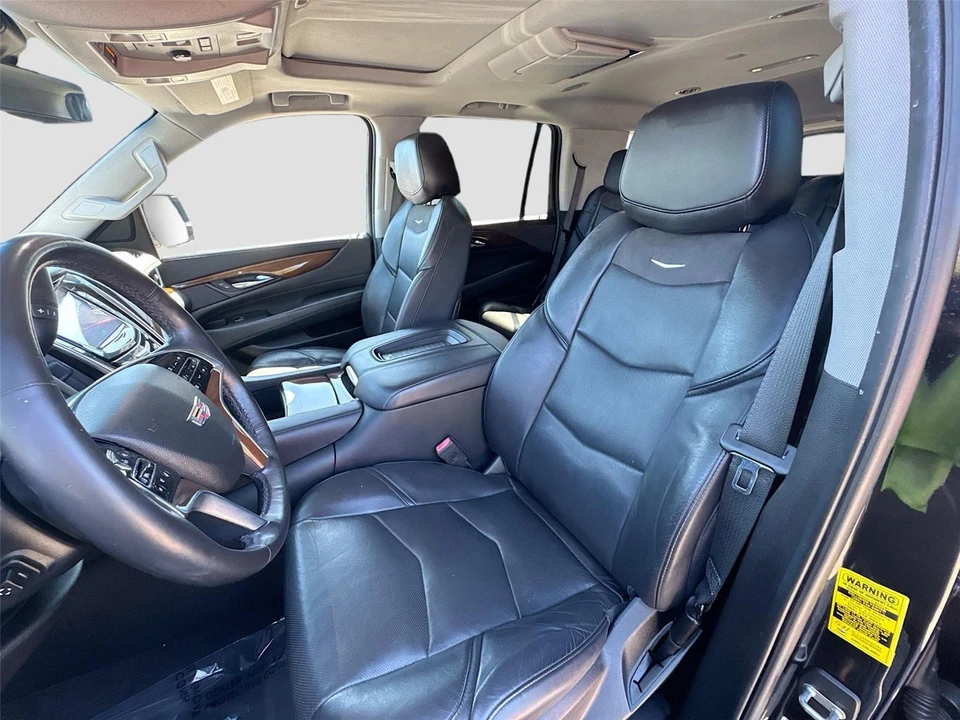 2020 Cadillac Escalade 4th Gen - Image 9 of 15