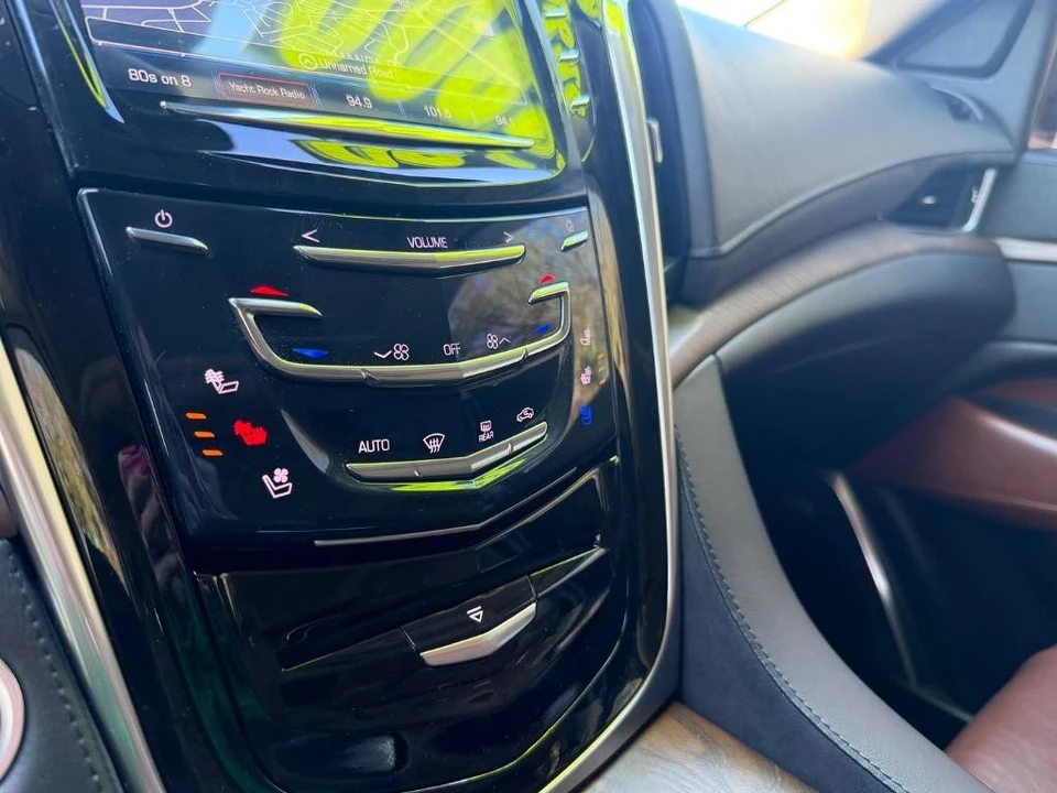 2020 Cadillac Escalade 4th Gen - Image 21 of 21
