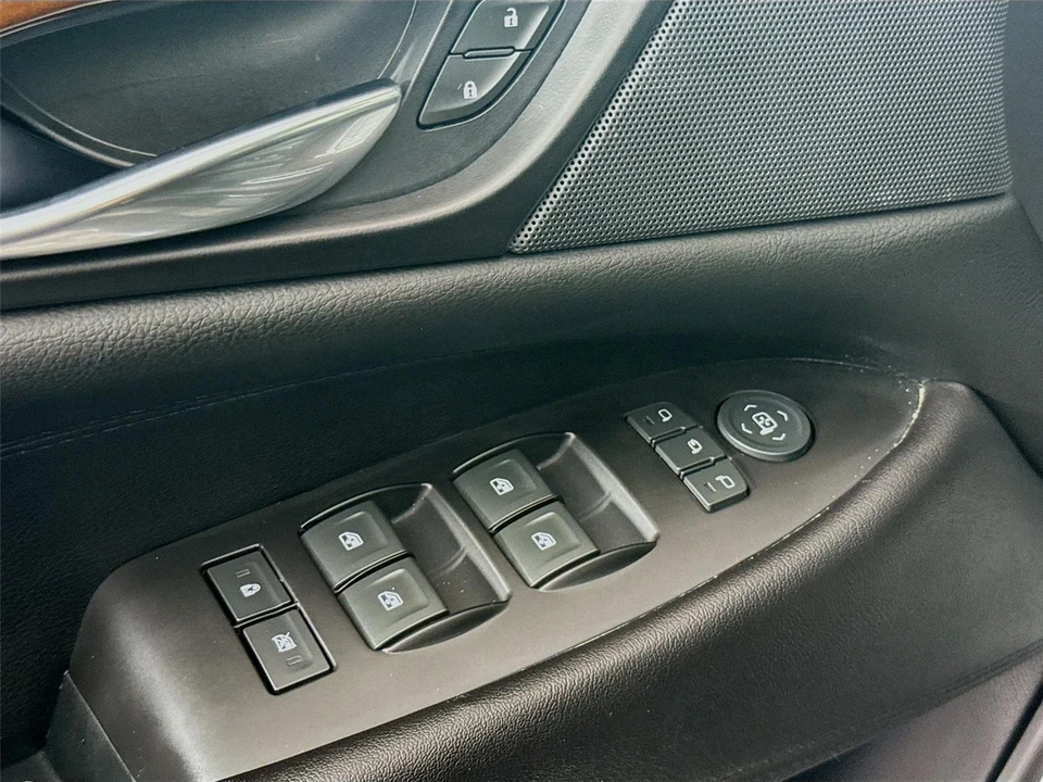 2020 Cadillac Escalade 4th Gen - Image 17 of 21