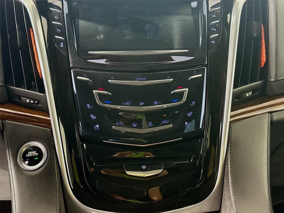 2020 Cadillac Escalade 4th Gen - Image 15 of 21