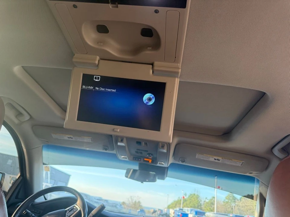 2020 Cadillac Escalade 4th Gen - Image 20 of 21